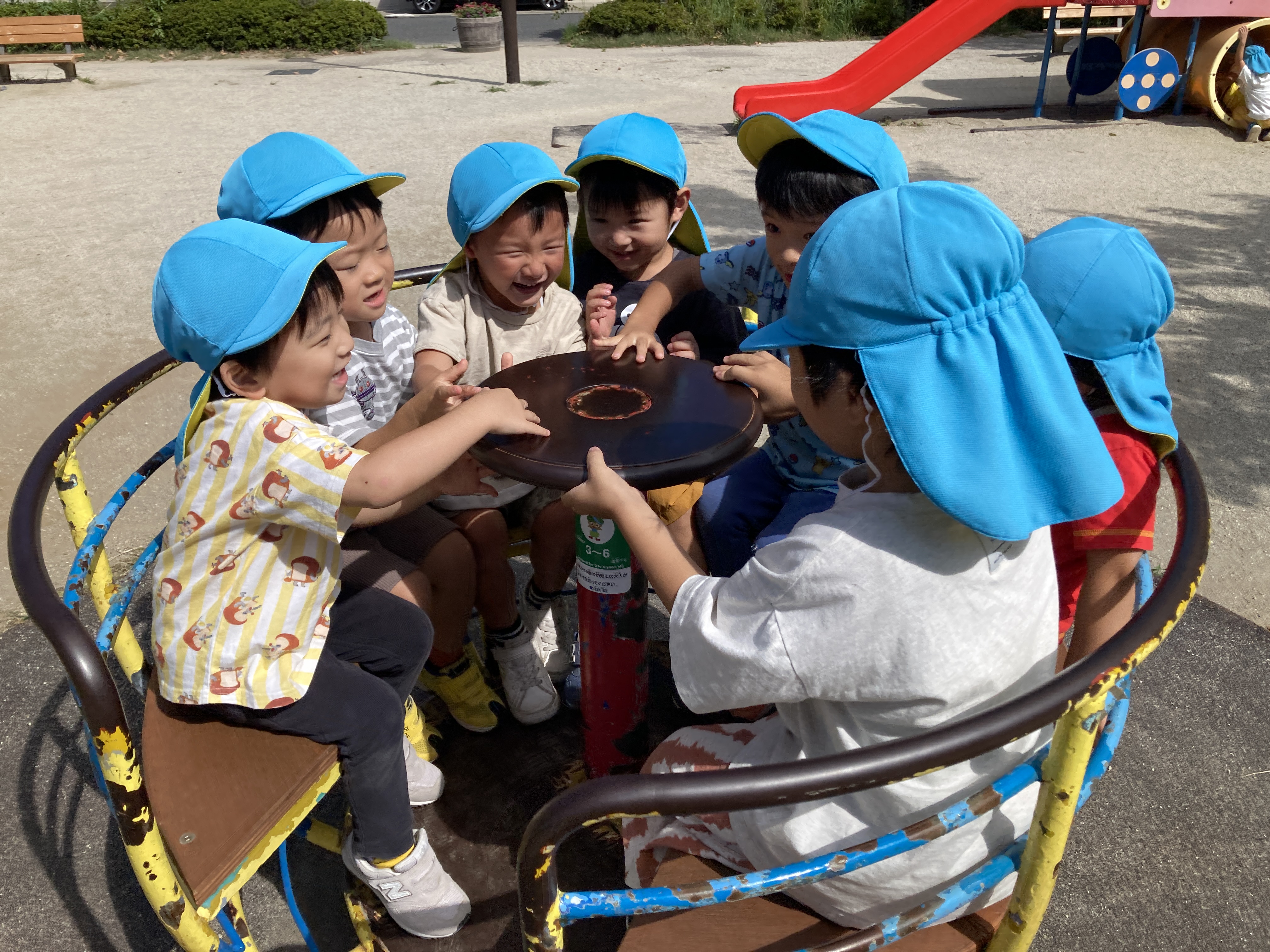 3歳児　散歩 (2).JPG