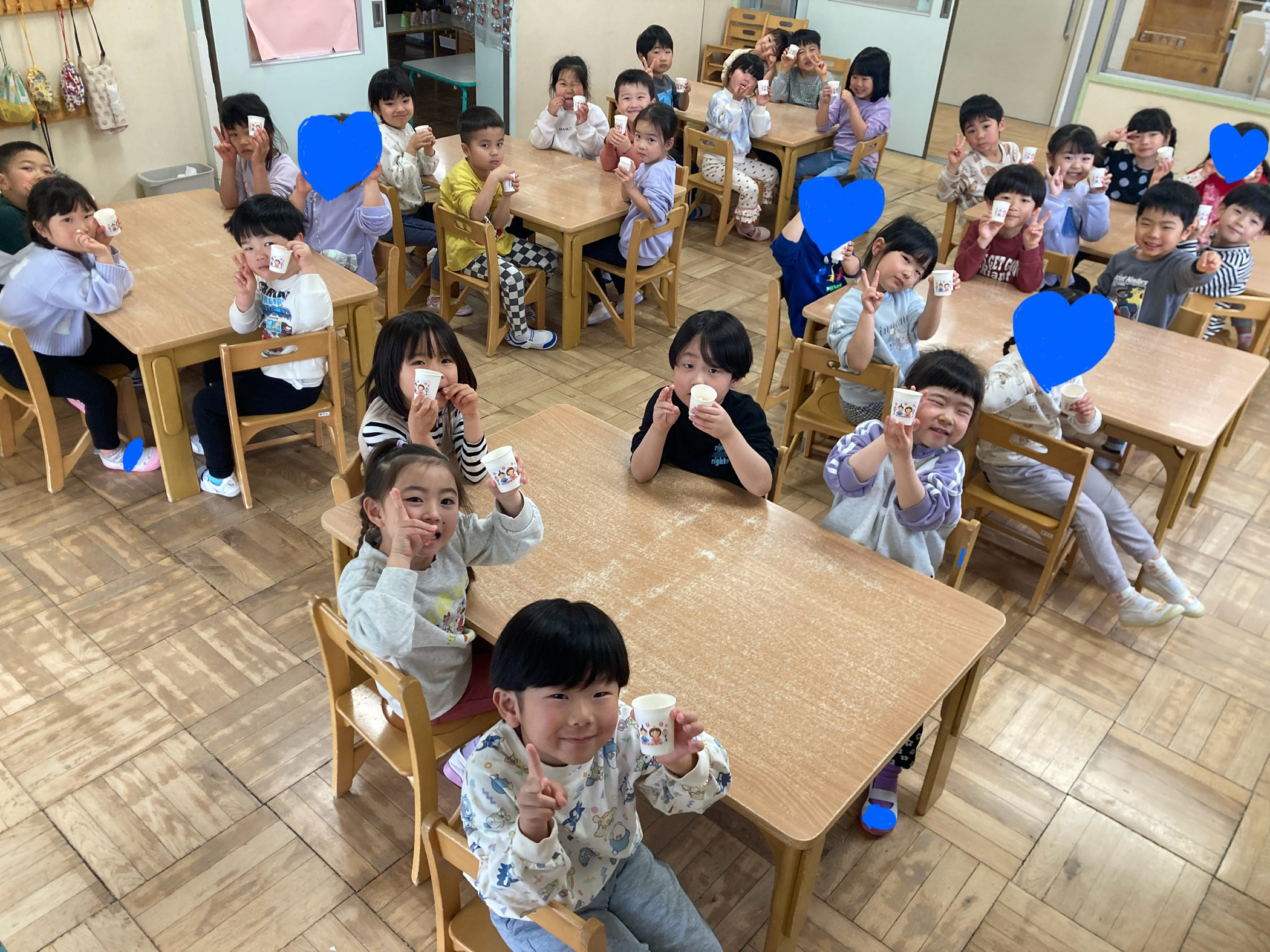 ４歳お茶会様子.JPG