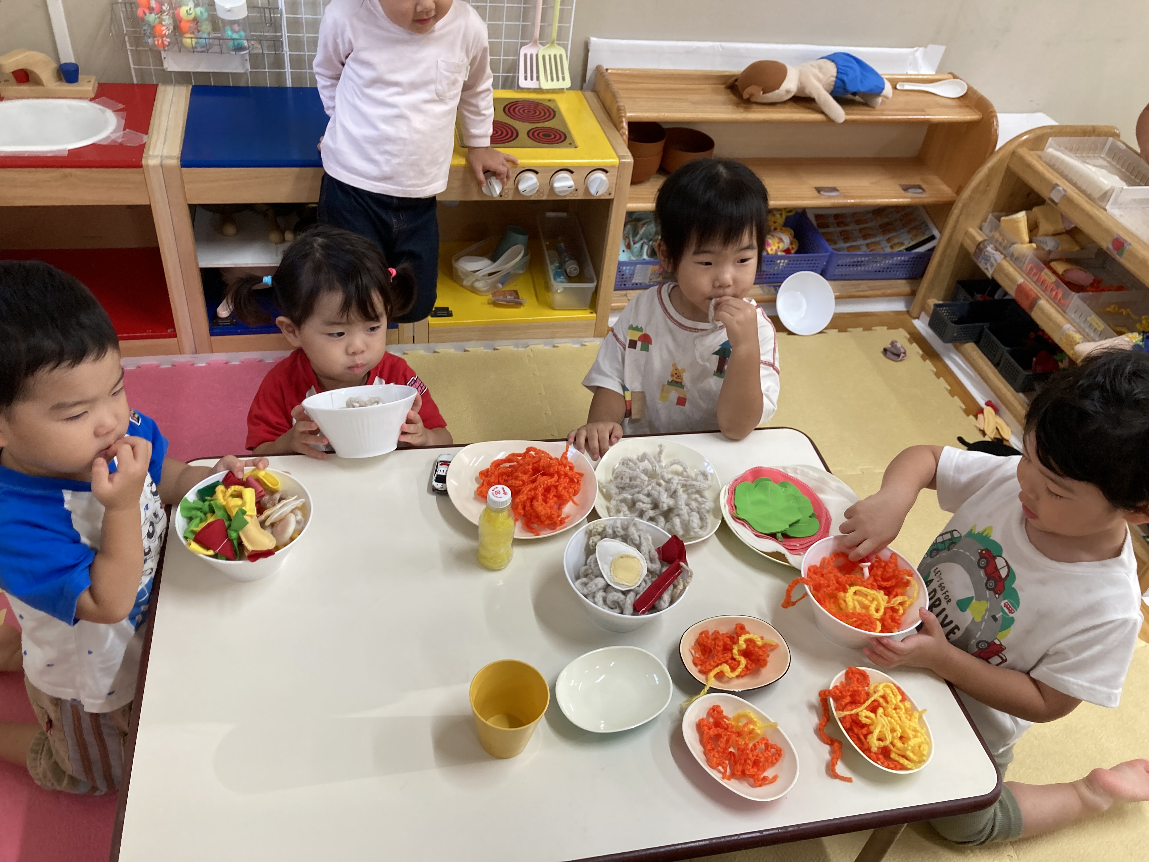 ２歳　ごっこ遊び.JPG