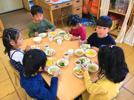 給食②.jpg