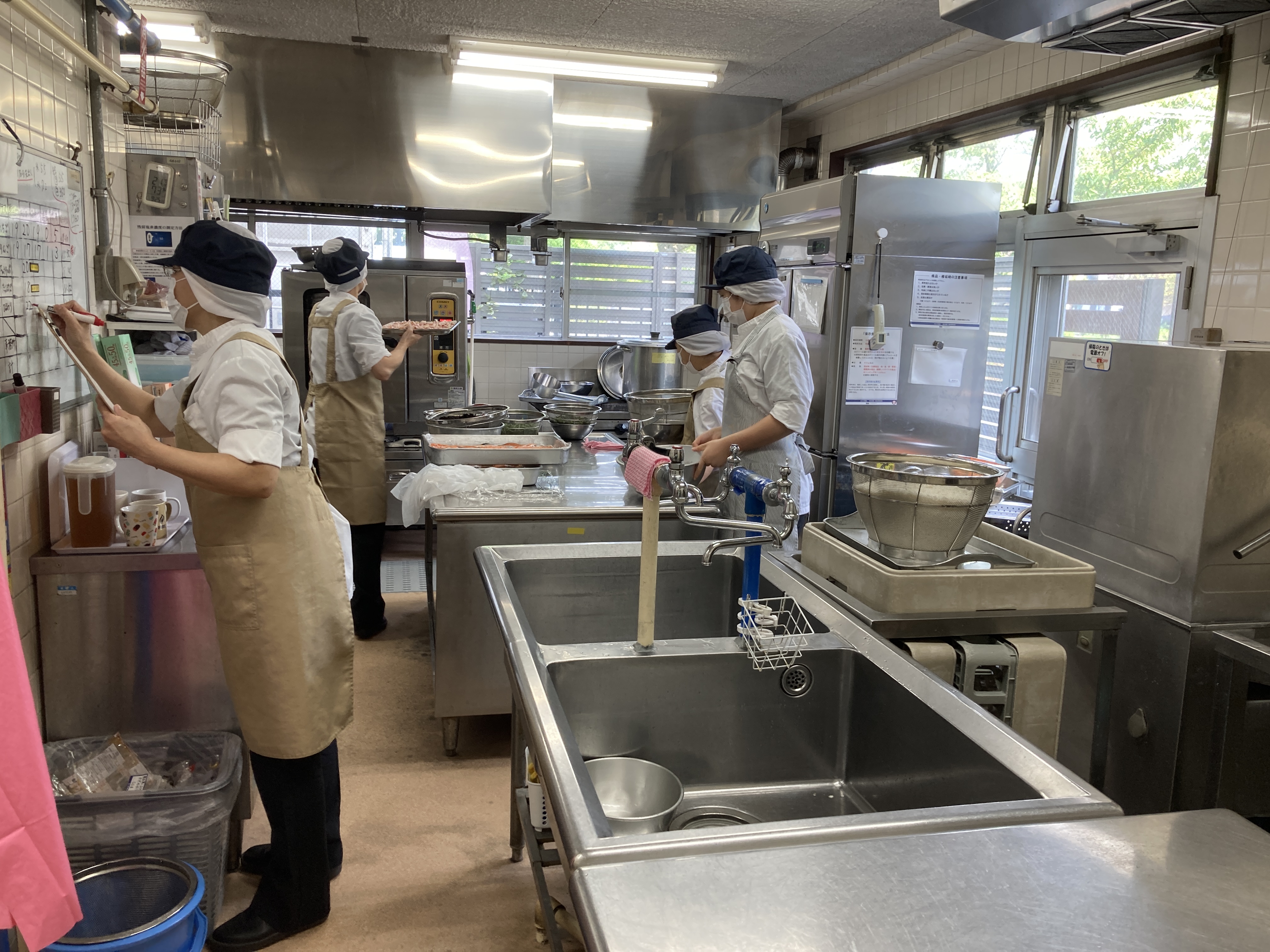 給食室.JPG