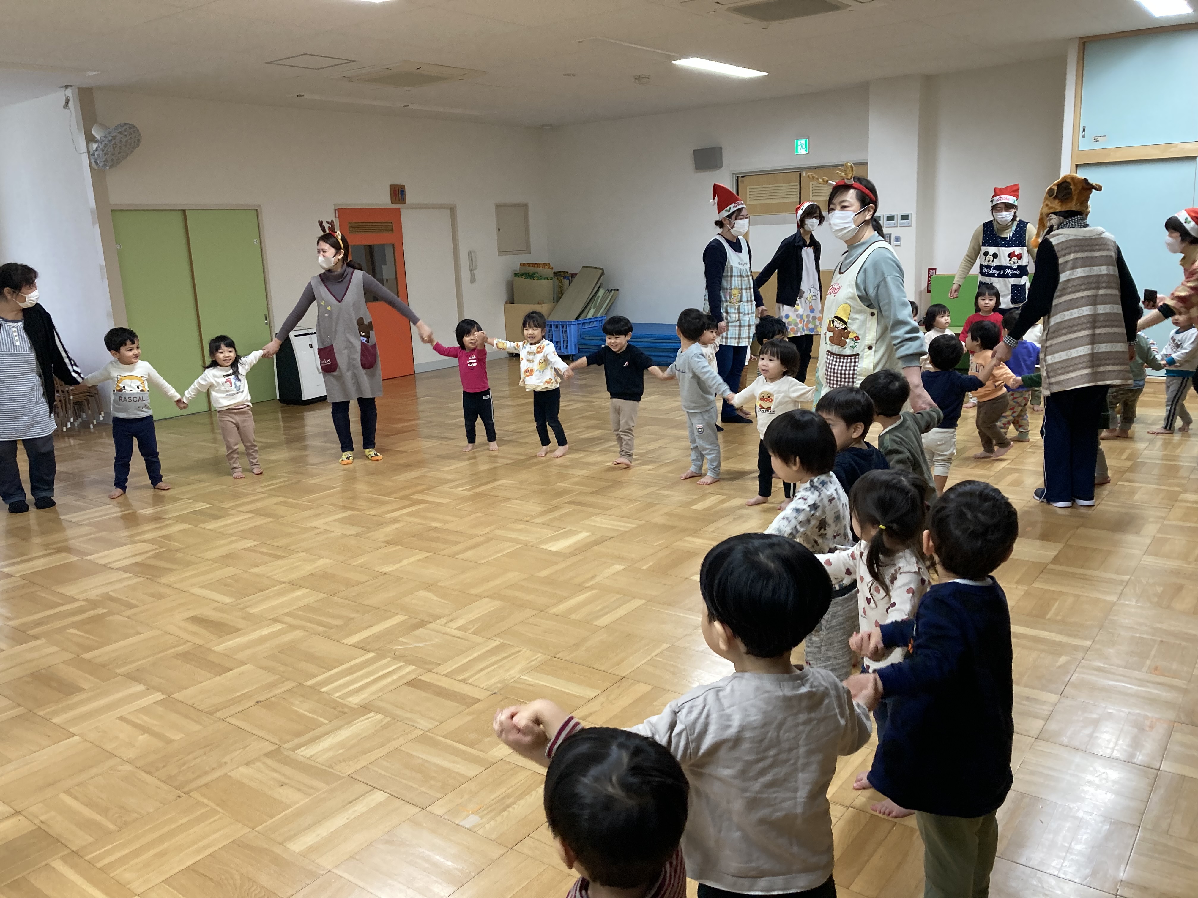 乳児　ダンス２.JPG